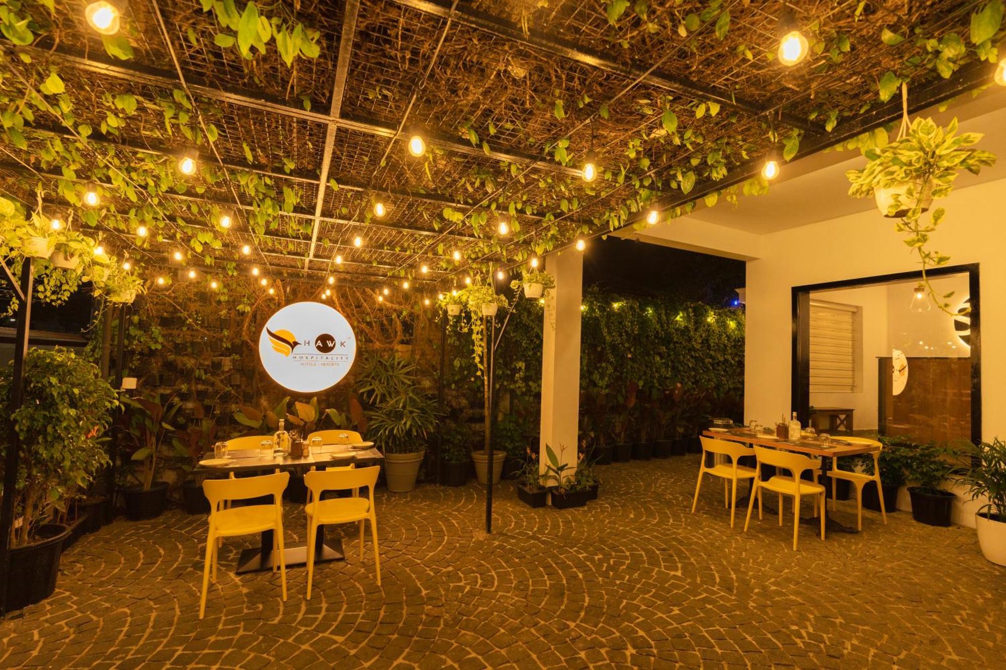 Solo Inn By Hawk Hospitality Коччи Экстерьер фото